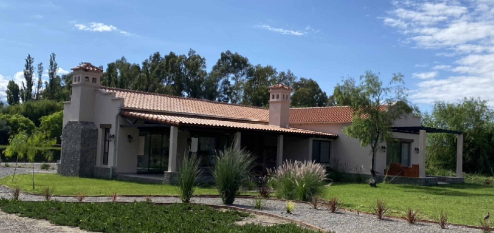 VIVIENDA EN ESTANCIA DE CAFAYATE A ESTRENAR