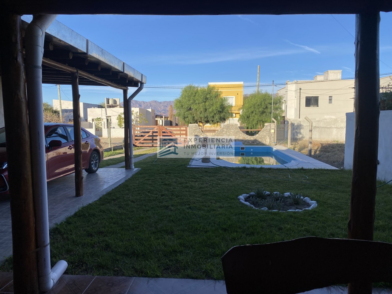 CALIDA VIVIENDA DE TRONCOS EN VENTA EN CAFAYATE