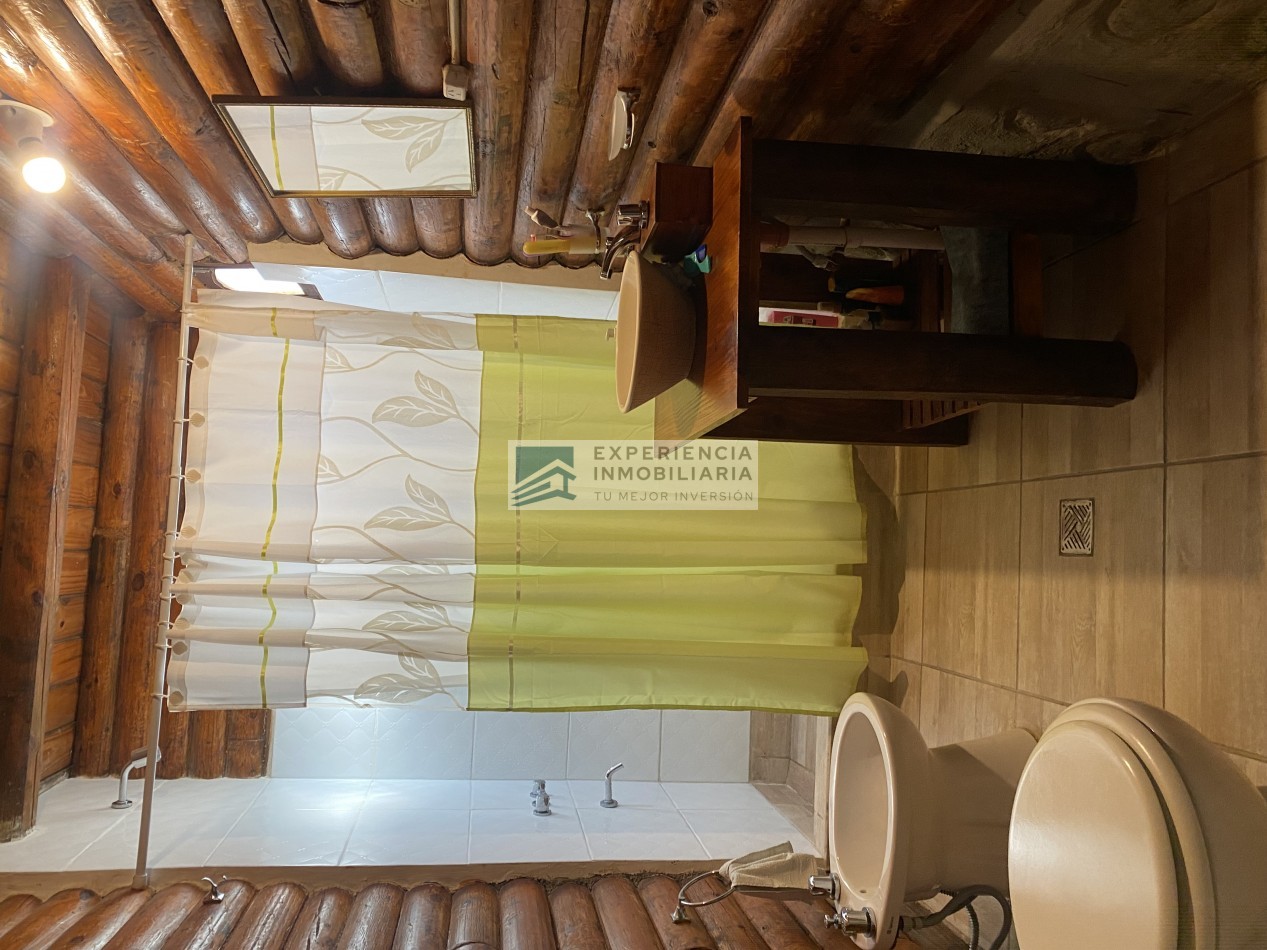 CALIDA VIVIENDA DE TRONCOS EN VENTA EN CAFAYATE