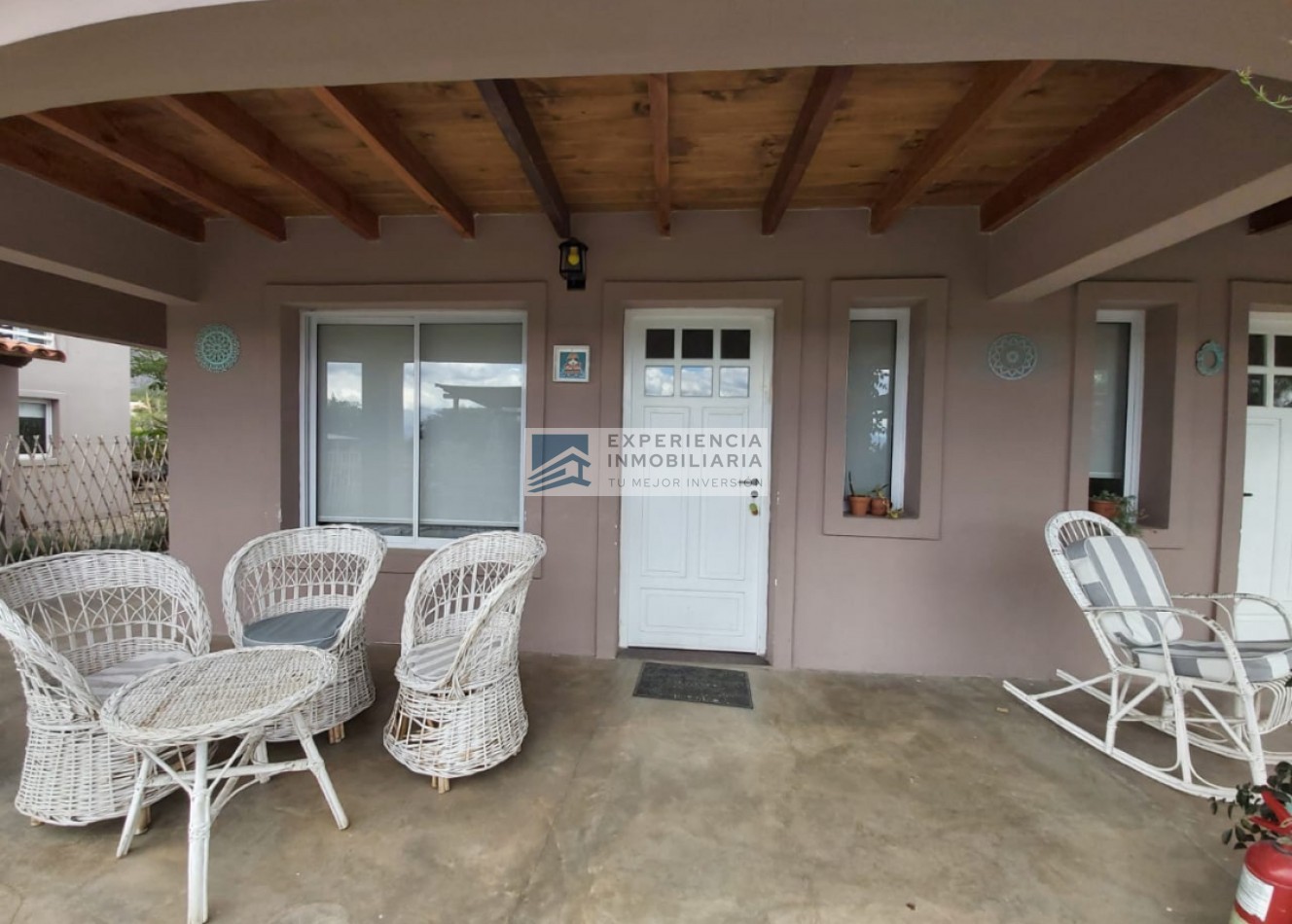 4 VIVIENDAS PARA EXPLOTACION TURISTICA EN BARRIO VERTIENTES EN LA CIUDAD DE CAFAYATE