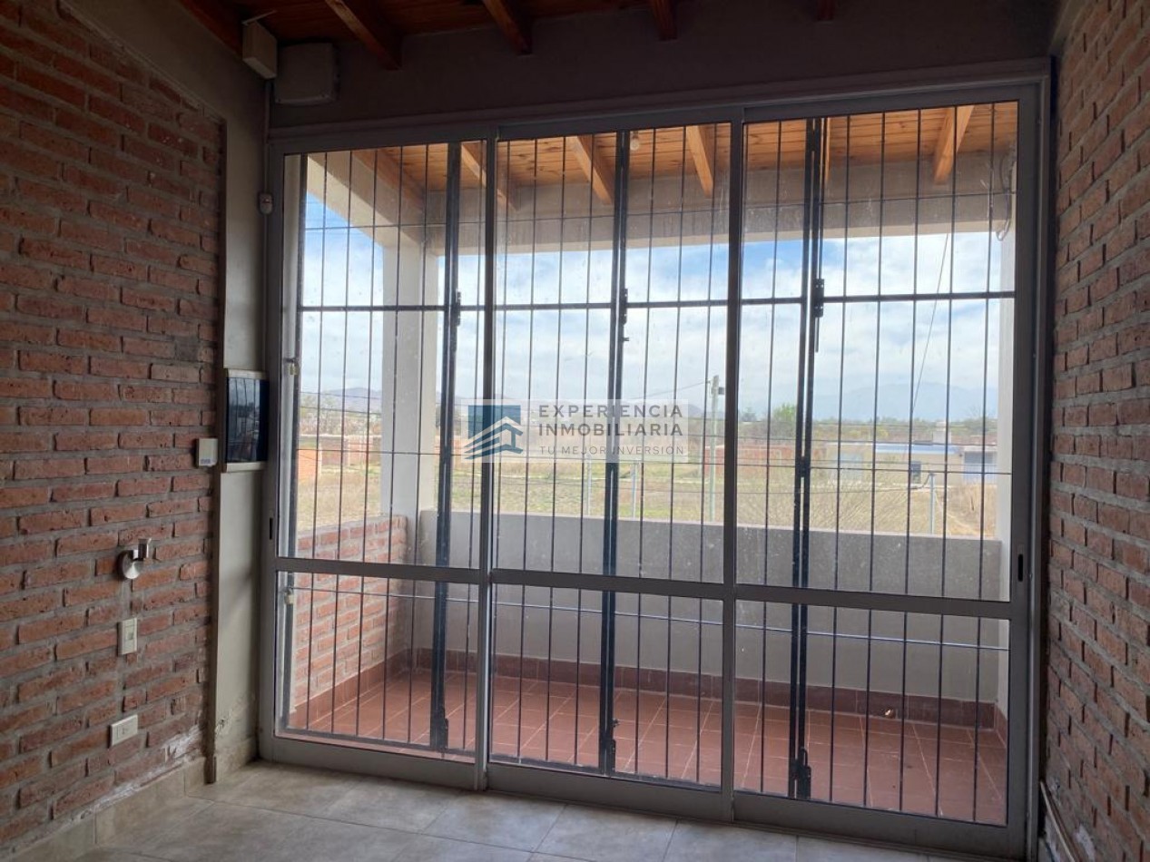 VENTA DE 2 DUPLEX EN AMPLIACION BARRIO SAN CARLOS EN SALTA CAPITAL APTO CREDITO PAPELES AL DIA
