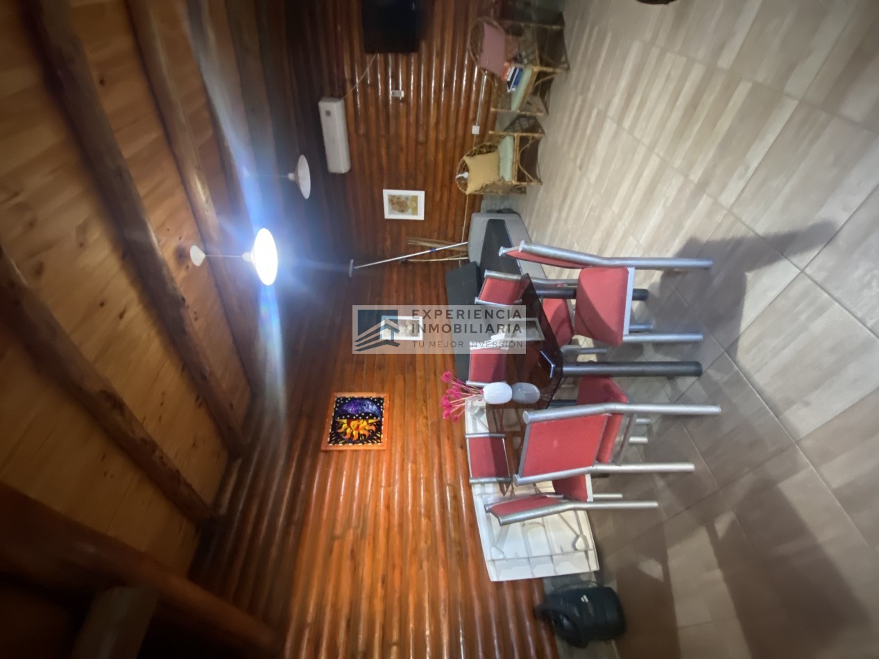 CALIDA VIVIENDA DE TRONCOS EN VENTA EN CAFAYATE