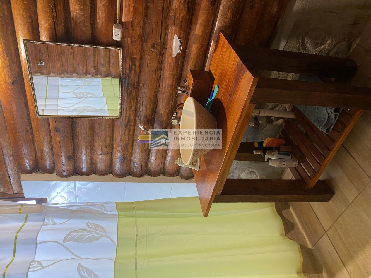 CALIDA VIVIENDA DE TRONCOS EN VENTA EN CAFAYATE