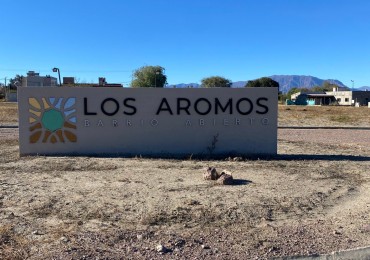 7 Lotes a la venta en Barrio Los Aromas